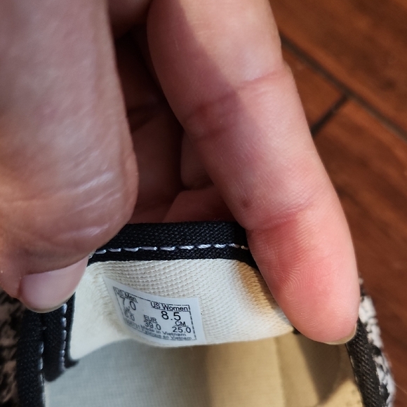 Vans Black and White Houndstooth Women's Shoes - Picture 2 of 4